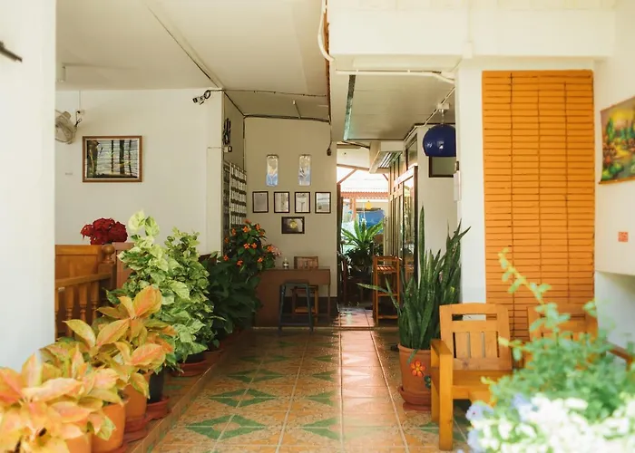 Nu Phen Homestay
